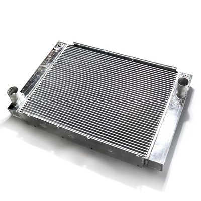 Higer KLQ6606 2015-2016用のバスエンジン冷却ラジエーターの最適性能