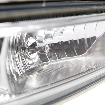 ZK6120 ZK6118 ZK6128 ZK6125 プラスチック素材付きのバスとトラック用霧灯