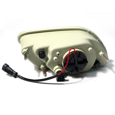 ワット 6w ゴールデンドラゴンバスのためのフロント霧灯 4116-00040