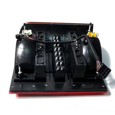 ゴールデンドラゴンバス 24V LEDテールライトとOE番号4133-00059のワット30W