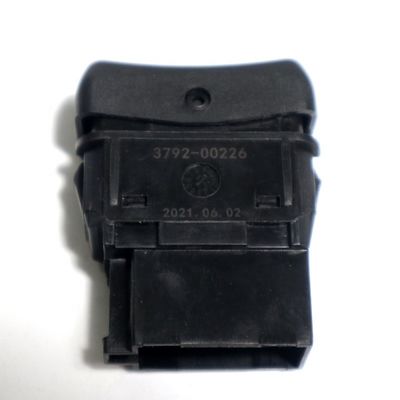 OEMサイズ ホーン変換スイッチ ゴールデンドラゴン ズントンバス 部品番号 3792-00226