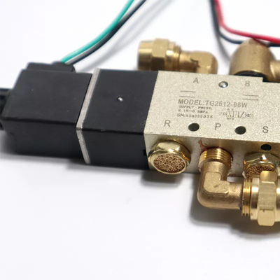 バス 24V 乗客制御 キング ロング バス メタル用の気圧電磁弁